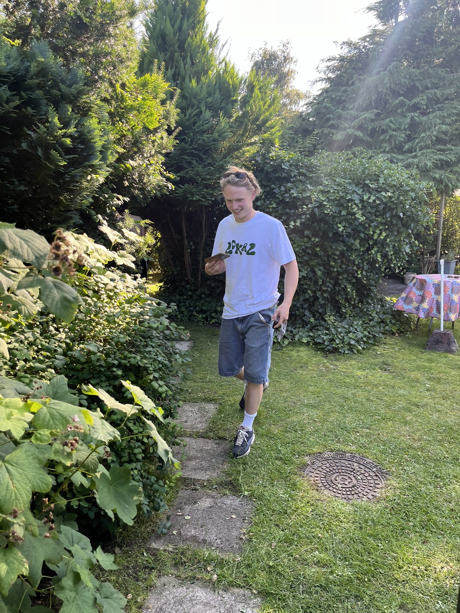 Tao er 177 cm høj og bruger størrelse M.